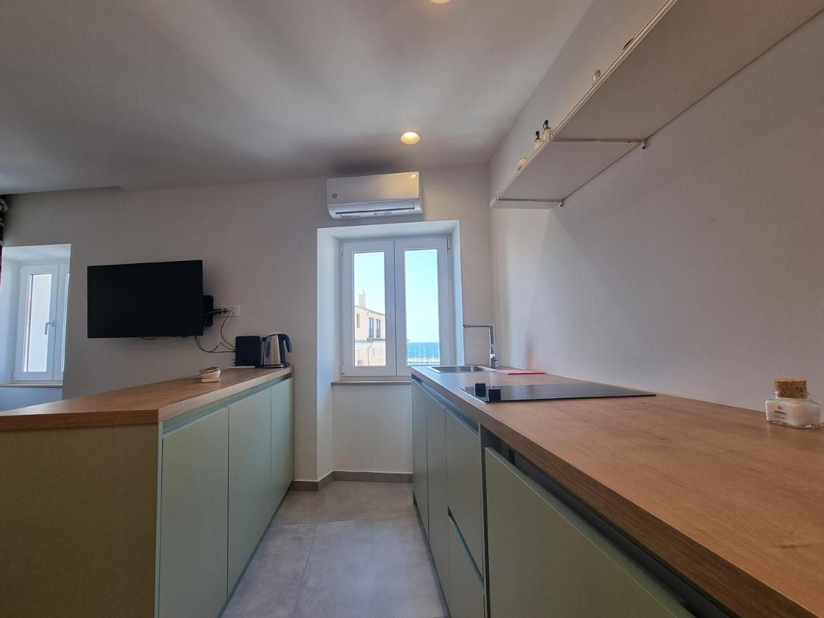 As Deluxe Apartments 피란 외부 사진